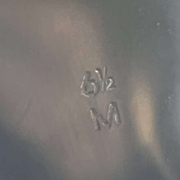 Vaneli Womens Size 6.5 Black Suede Leather Slingback Low Pumps Heels Shoes - Picture 11 of 12